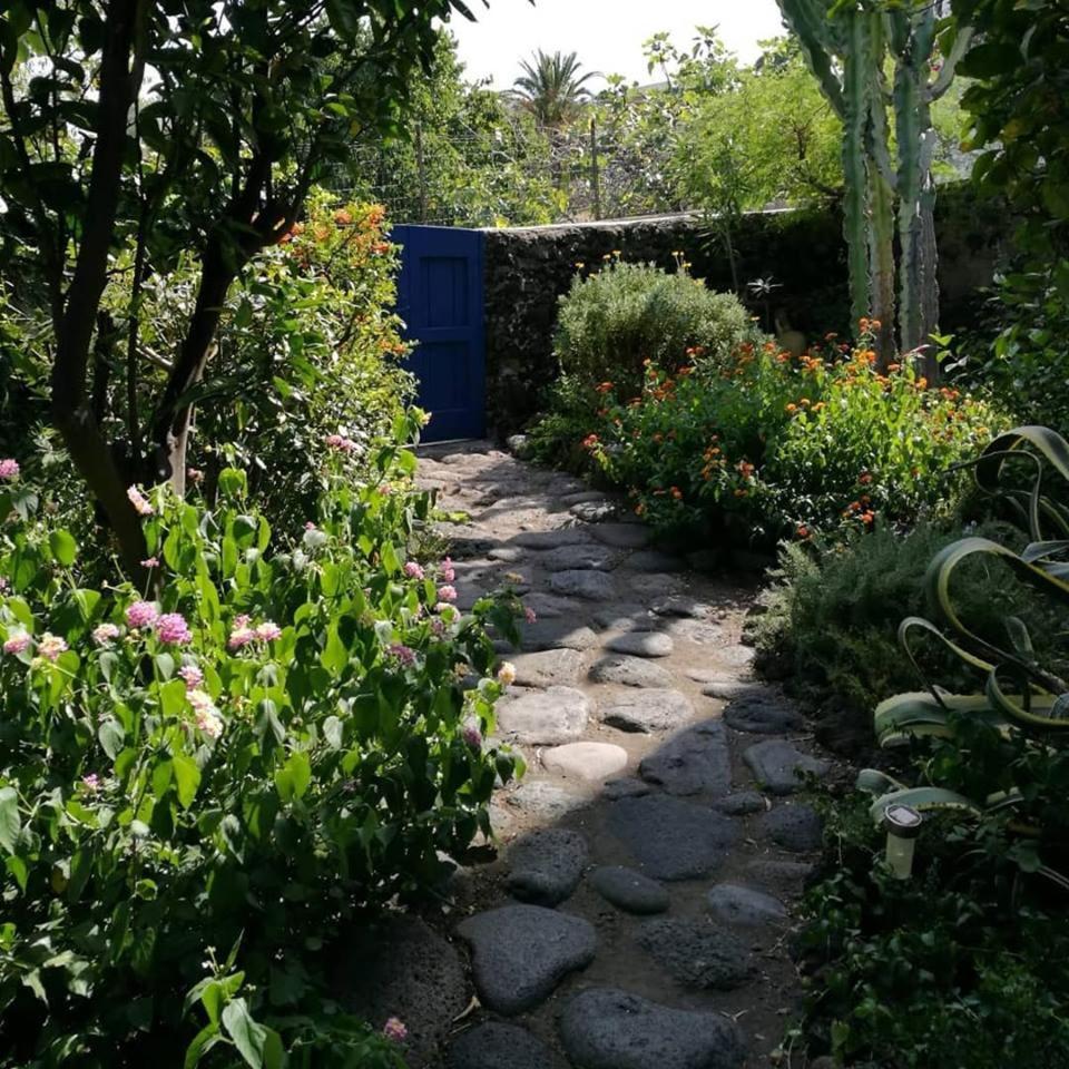 La Rosamarina Hotel Stromboli Exterior photo